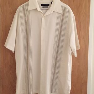 Men's Cream button-down dress shirts short sleeve